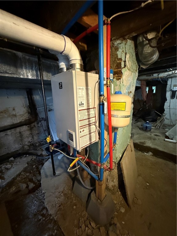 Hempfield Twp, Pennsylvania 16125, United States, 2 Bedrooms Bedrooms, ,1 BathroomBathrooms,Residential,Active,234630