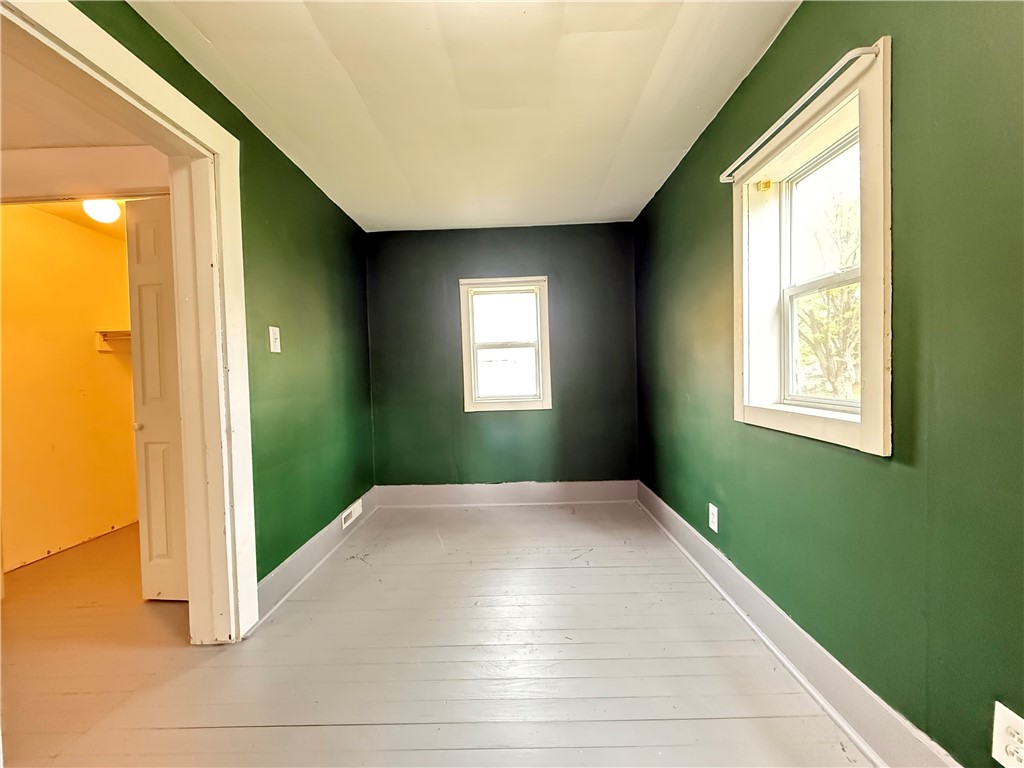 Hempfield Twp, Pennsylvania 16125, United States, 2 Bedrooms Bedrooms, ,1 BathroomBathrooms,Residential,Active,234630