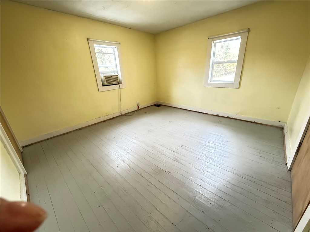 Hempfield Twp, Pennsylvania 16125, United States, 2 Bedrooms Bedrooms, ,1 BathroomBathrooms,Residential,Active,234630