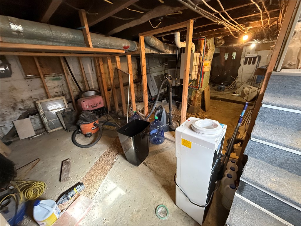 Hempfield Twp, Pennsylvania 16125, United States, 2 Bedrooms Bedrooms, ,1 BathroomBathrooms,Residential,Active,234630