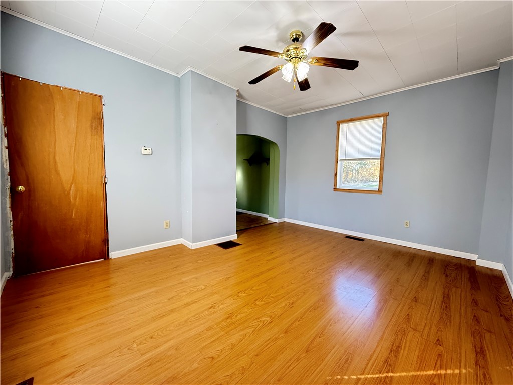 Hempfield Twp, Pennsylvania 16125, United States, 2 Bedrooms Bedrooms, ,1 BathroomBathrooms,Residential,Active,234630