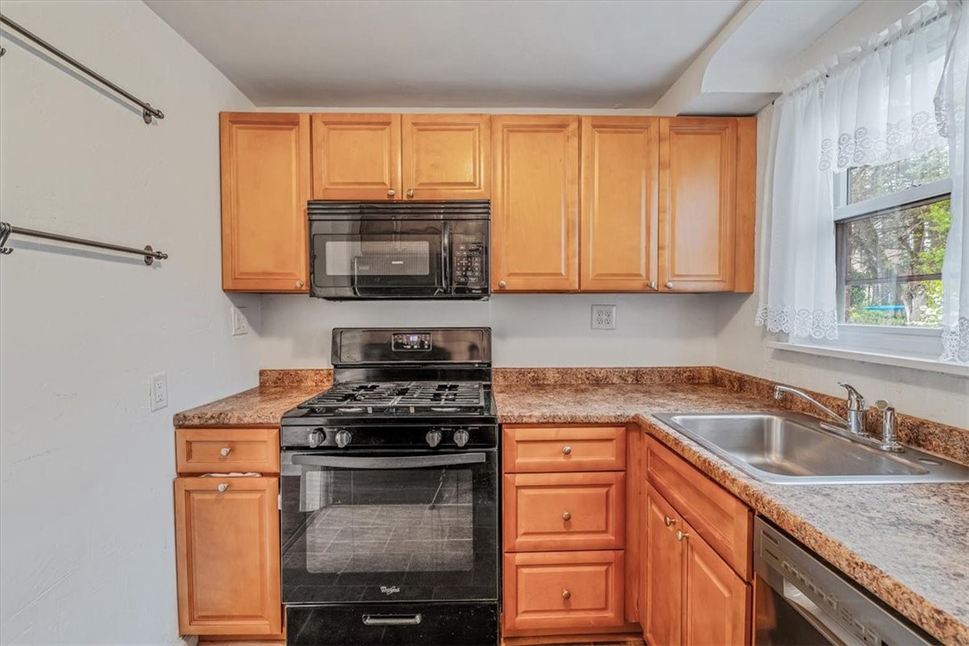 4018 Meadowbrook Blvd, Brentwood, Pennsylvania image 15