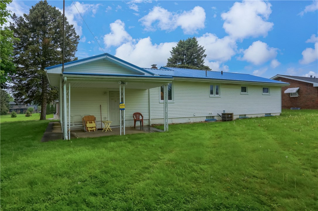 1211 Gale St