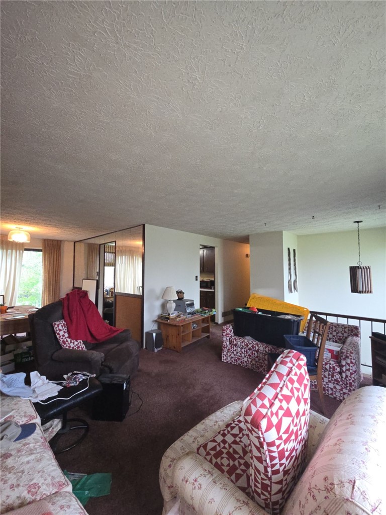 145 Rivercrest Dr
