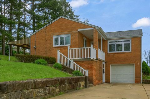Photo of 120 High St, Mcdonald, PA 15057 (MLS # 1752338)