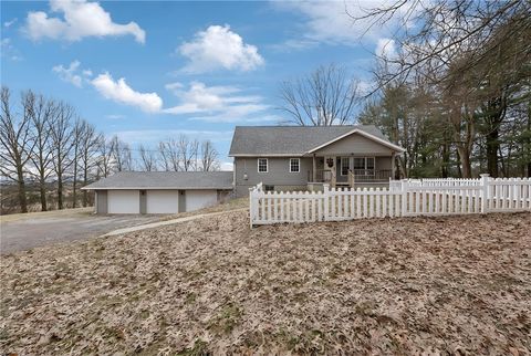 1238 School Rd. Kiskiminetas Twp PA 15618