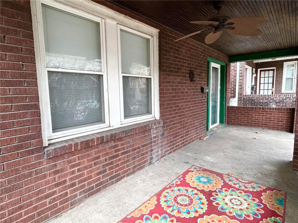 964 Oxford Street St, Turtle Creek, Pennsylvania image 4