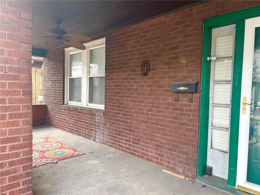 964 Oxford Street St, Turtle Creek, Pennsylvania image 3