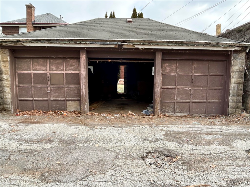 964 Oxford Street St, Turtle Creek, Pennsylvania image 30