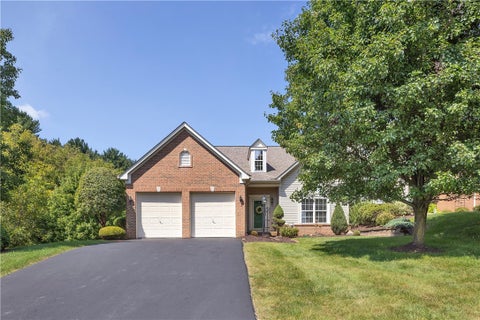 Townhouse For Sale - 1141 Linden Vue Drive Dr<br/> North Strabane, PA 15317