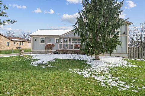 Photo of 110 Dalur Way, Greensburg, PA 15601 (MLS # 1747792)