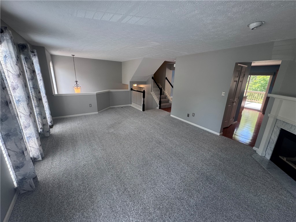 Mars Boro, Pennsylvania 16046, United States, 3 Bedrooms Bedrooms, ,3 BathroomsBathrooms,Residential,Active,200773