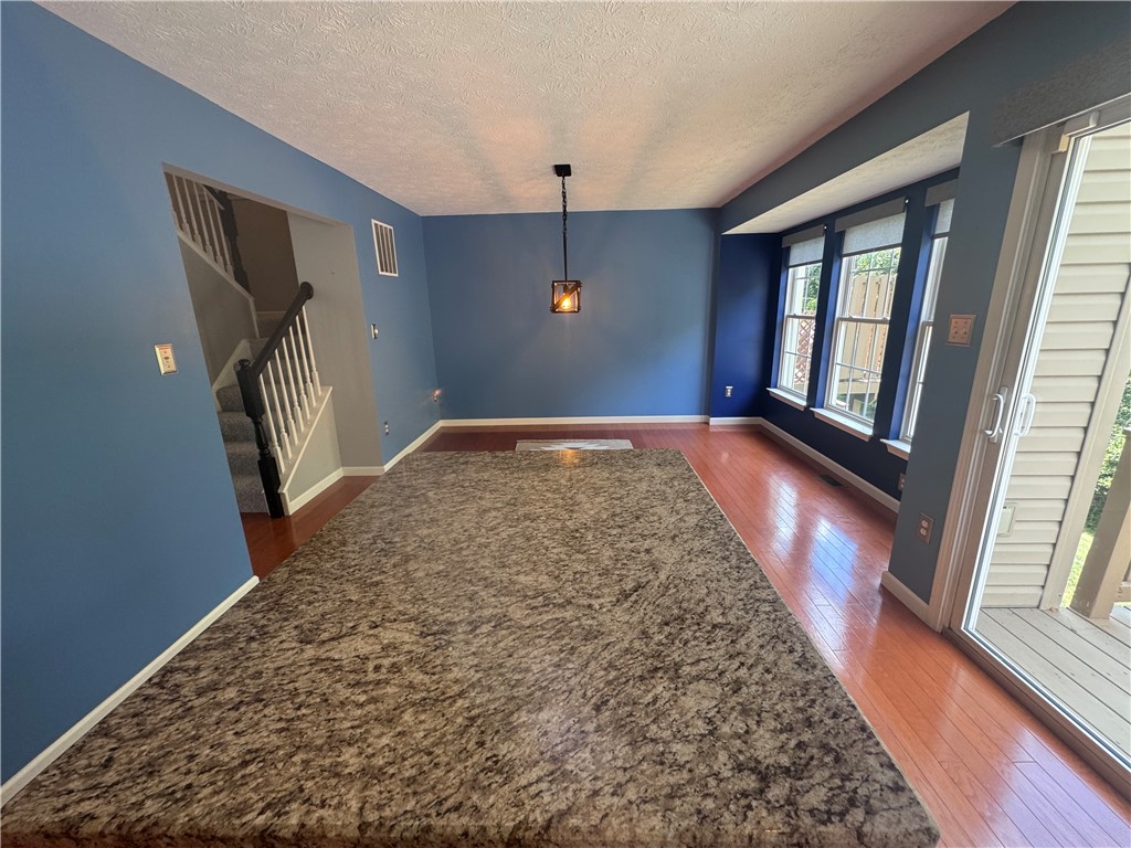 Mars Boro, Pennsylvania 16046, United States, 3 Bedrooms Bedrooms, ,3 BathroomsBathrooms,Residential,Active,200773