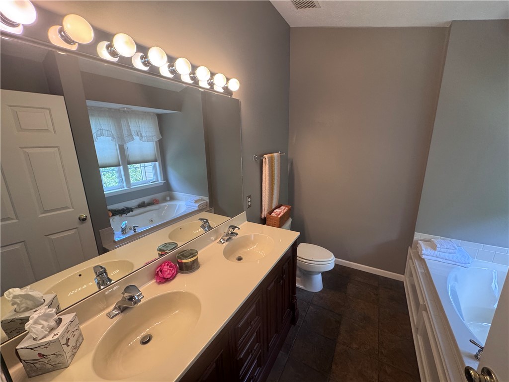 Mars Boro, Pennsylvania 16046, United States, 3 Bedrooms Bedrooms, ,3 BathroomsBathrooms,Residential,Active,200773