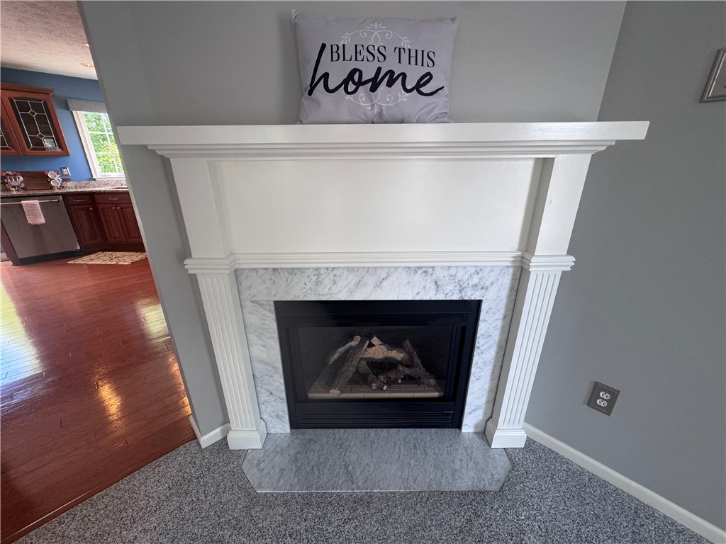 Mars Boro, Pennsylvania 16046, United States, 3 Bedrooms Bedrooms, ,3 BathroomsBathrooms,Residential,Active,200773