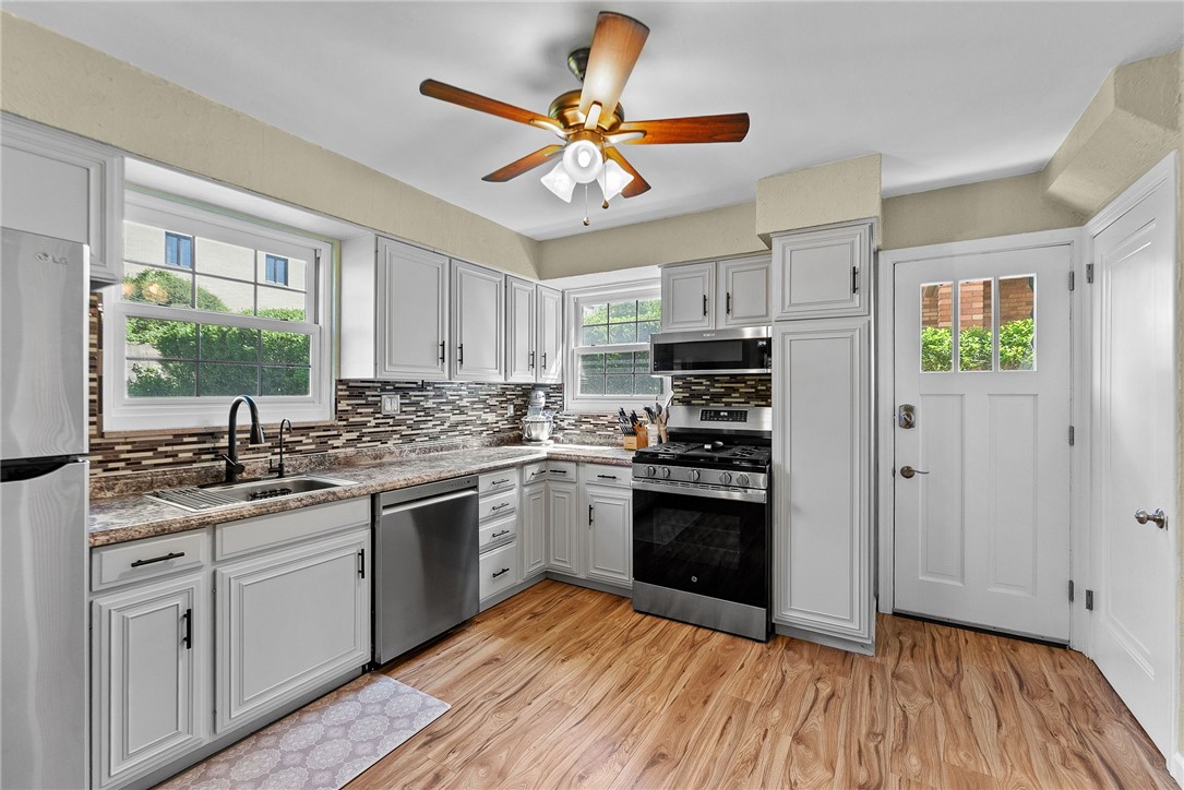 4030 Dalewood St St, Brentwood, Pennsylvania image 16