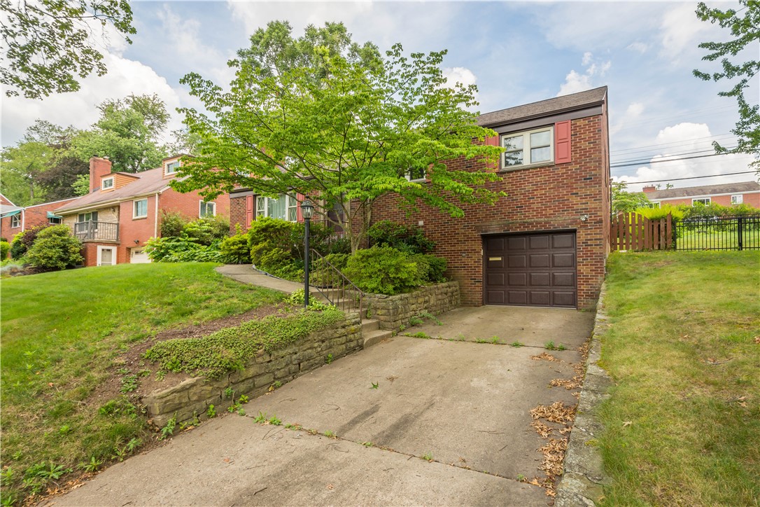 1221 Arrowood Drive