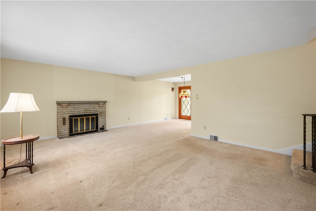 1221 Arrowood Drive