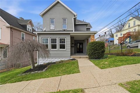 Photo of 59 Maplewood Ave, Pittsburgh, PA 15205 (MLS # 1745036)