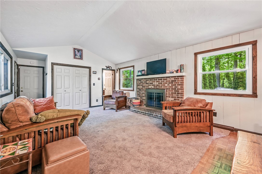 4665 Scott Dr Dr, Hermitage, Pennsylvania image 7