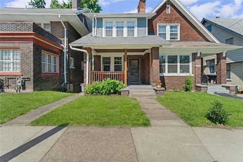 Photo of 3733 Perrysville Ave, Pittsburgh, PA 15214 (MLS # 1758351)