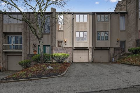 Photo of 463 Cherry Ct, Pittsburgh, PA 15237 (MLS # 1742179)