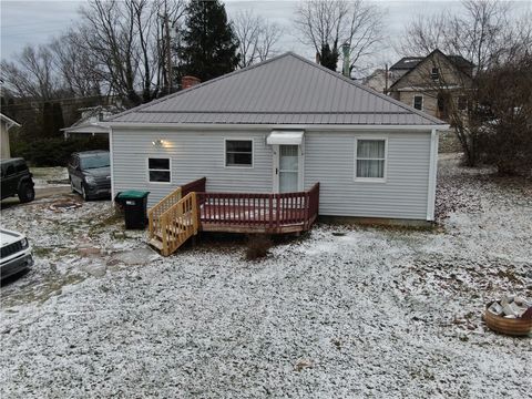 Photo of 14 Linton Rd, Brownsville, PA 15417 (MLS # 1737336)