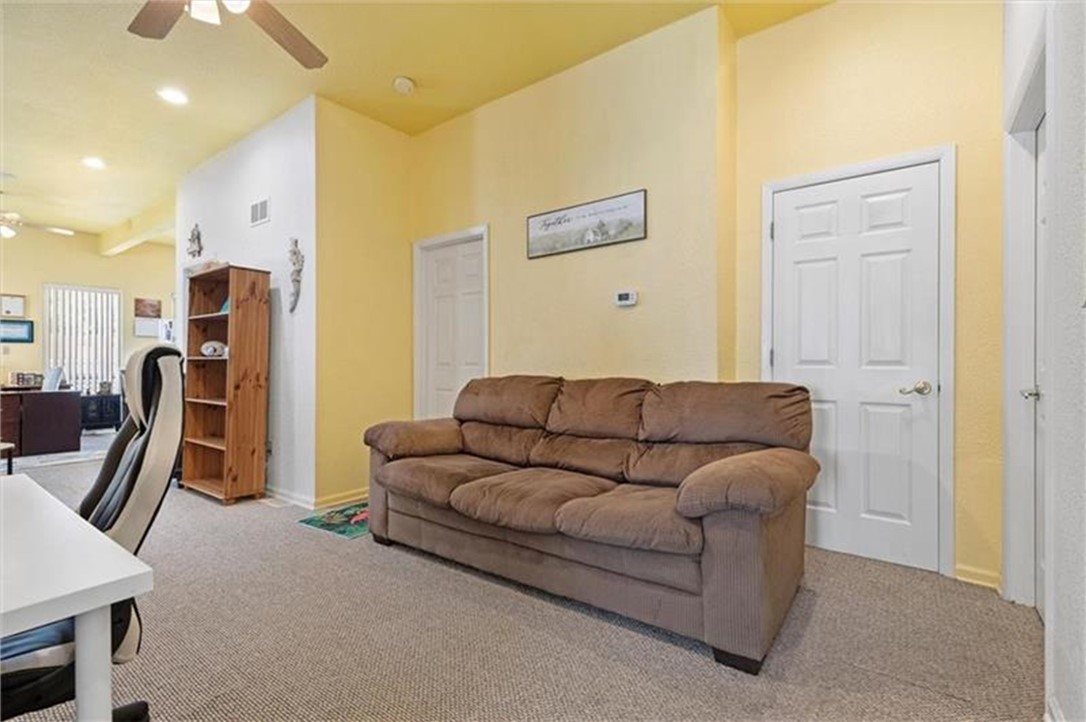 248 E Pike Street St, Houston, Pennsylvania image 13