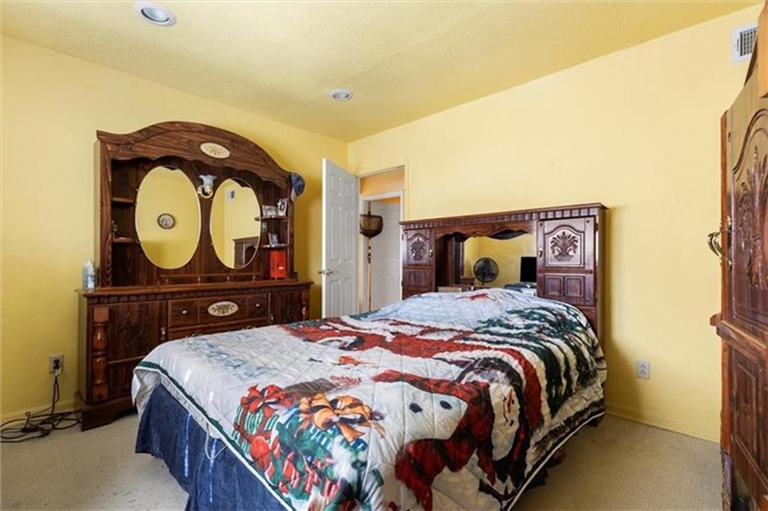 248 E Pike Street St, Houston, Pennsylvania image 19