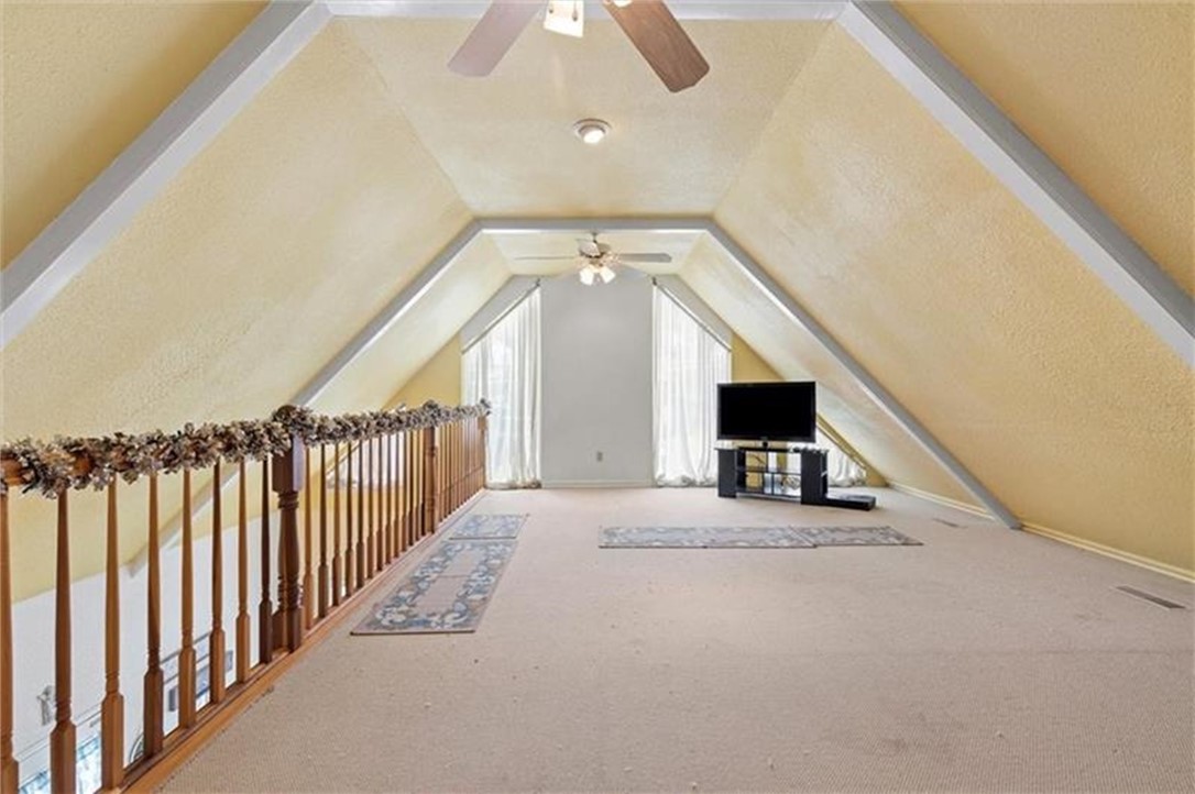 248 E Pike Street St, Houston, Pennsylvania image 14