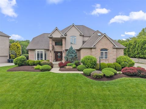 204 Pine Cone Ct Pine Twp - NAL PA 15090