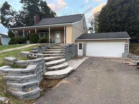 Photo of 2859 Grandview Dr, Allison Park, PA 15101 (MLS # 1735607)