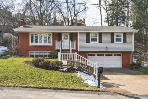 Homes For Sale - 3727 Henley Drive Dr<br/> Churchill Boro, PA 15235