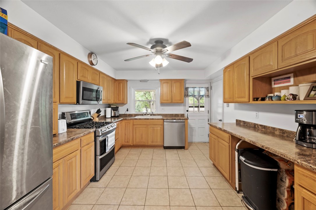 3416 Sterling Dr Dr, Bethel Park, Pennsylvania image 7