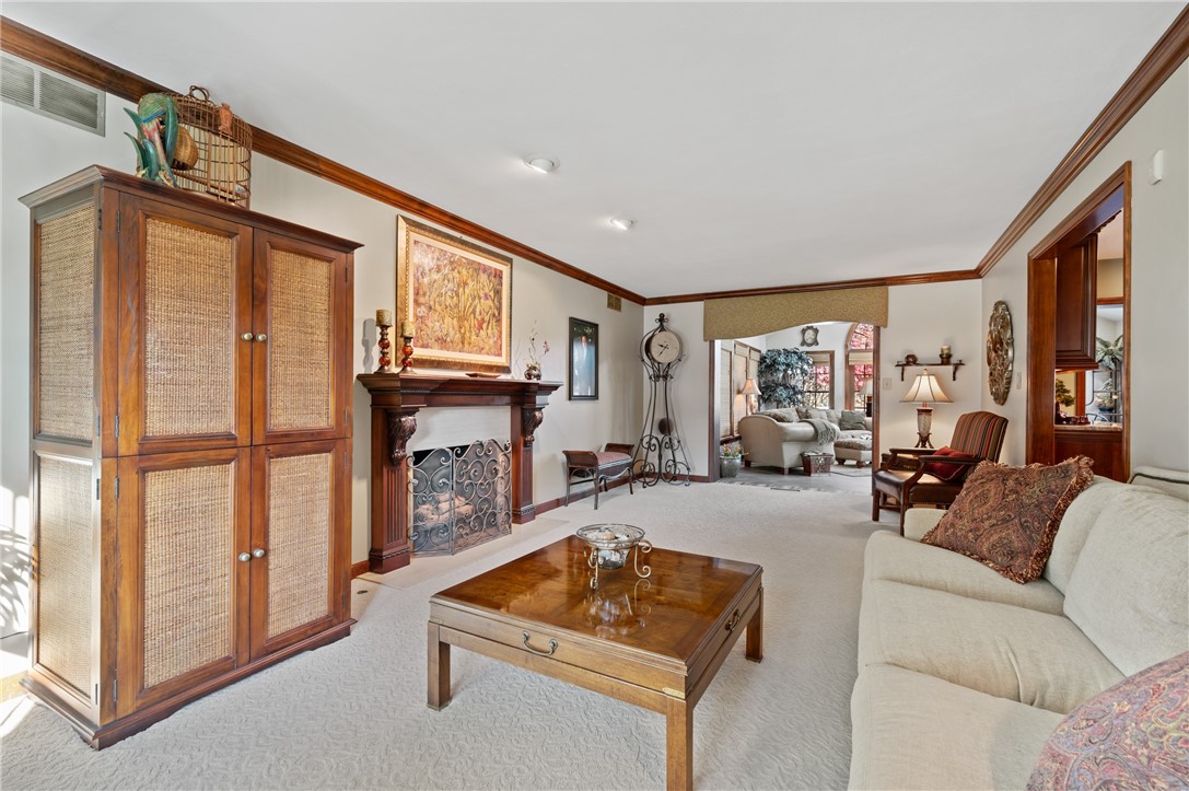 Pine Twp, Pennsylvania 15044, United States, 4 Bedrooms Bedrooms, ,3 BathroomsBathrooms,Residential,Active,242265