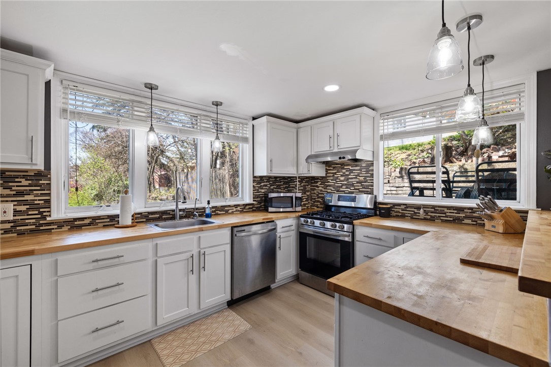4014 Meadowbrook Blvd, Brentwood, Pennsylvania image 15