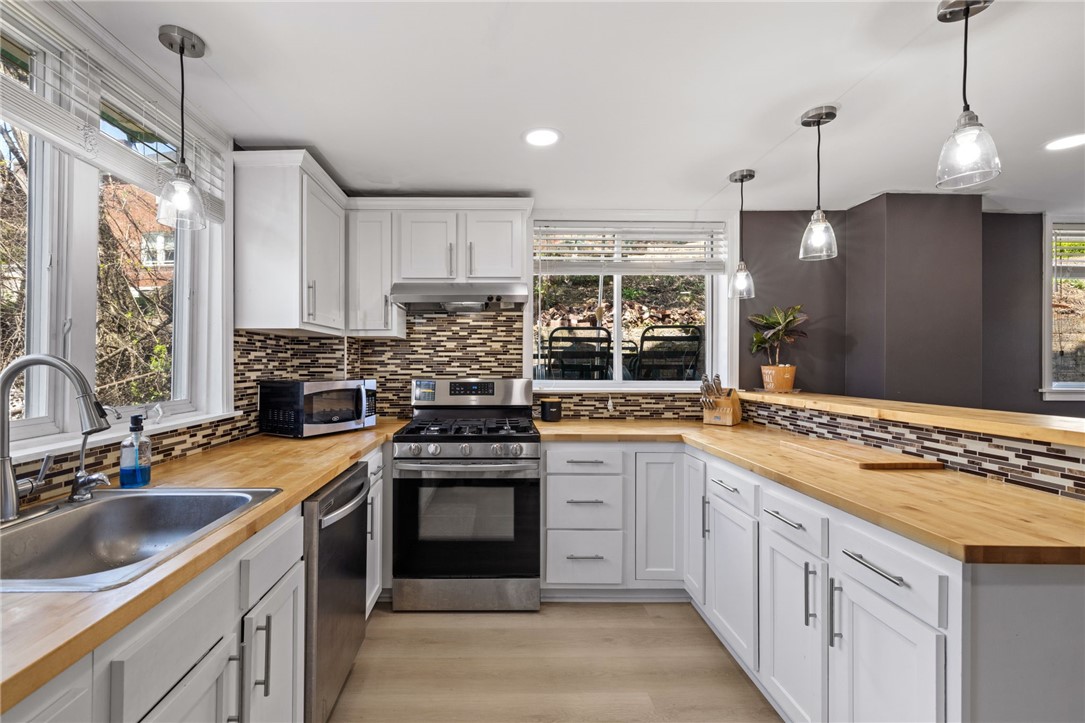 4014 Meadowbrook Blvd, Brentwood, Pennsylvania image 16