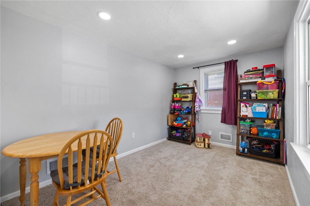4014 Meadowbrook Blvd, Brentwood, Pennsylvania image 19
