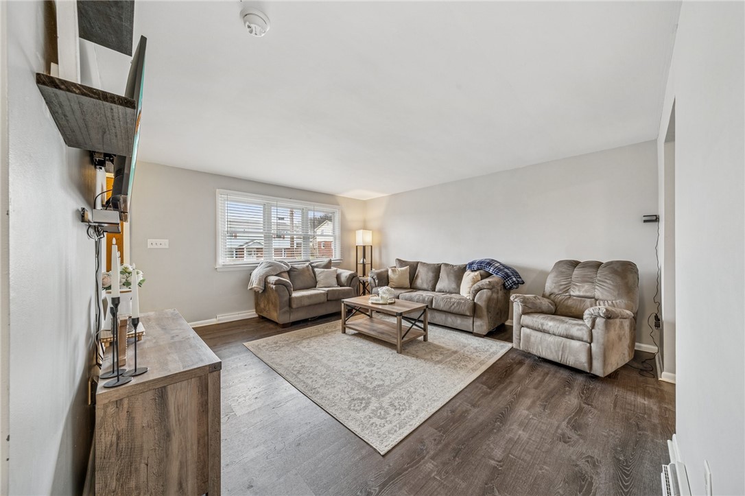 714 Skyline Dr, Youngwood, Pennsylvania image 3