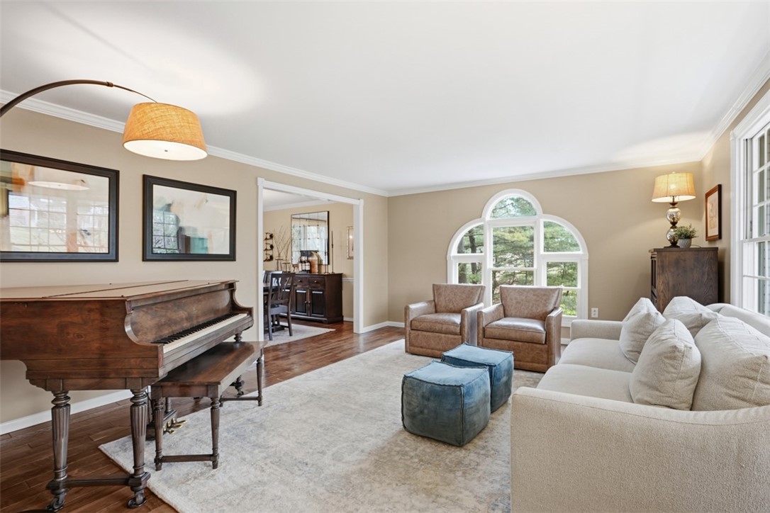 2554 Glenwood