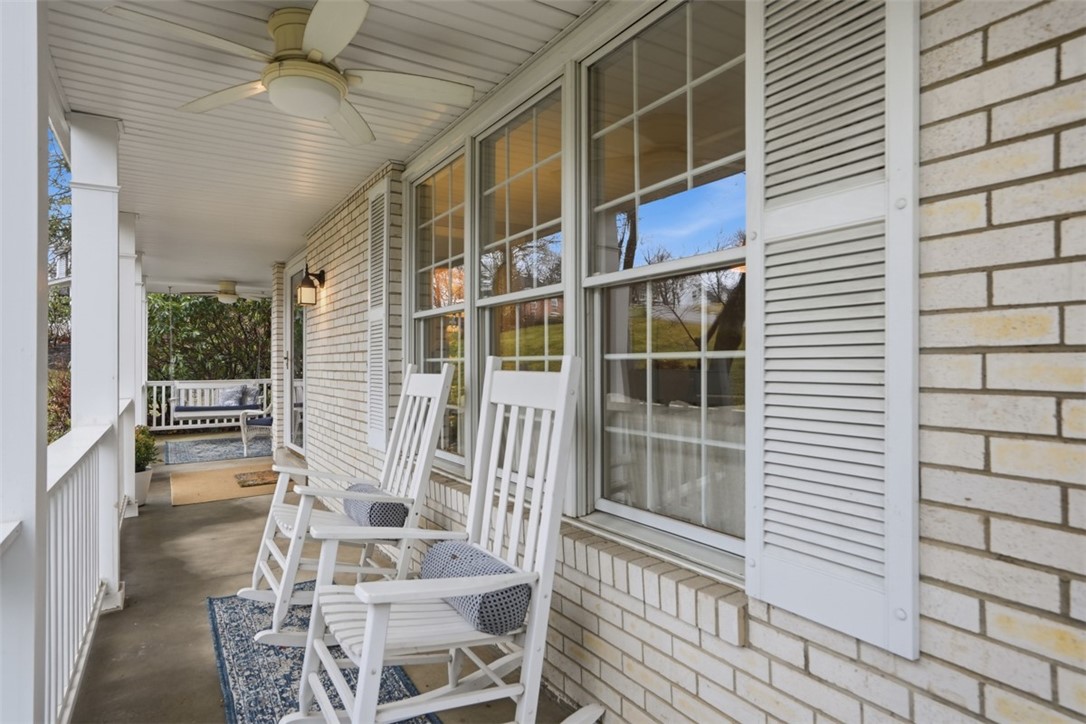 2554 Glenwood