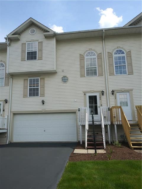 Photo for 104 Manor View Dr