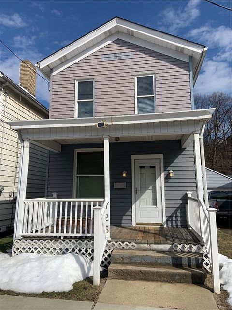 725 11th Ave New Brighton PA 15066
