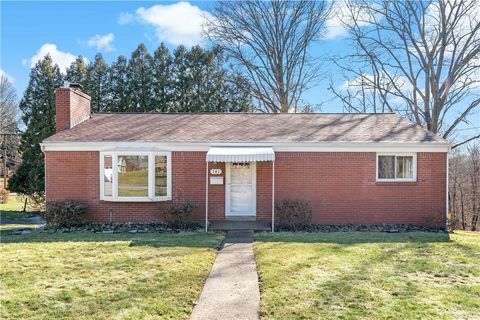 Photo of 101 Garlow Dr, Pittsburgh, PA 15235 (MLS # 1740836)