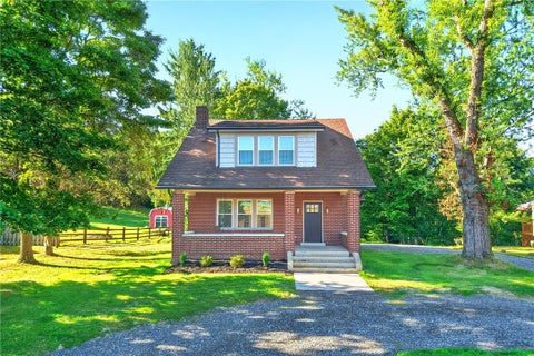 Homes For Sale - 611 W Ingomar Rd Rd<br/> McCandless, PA 15237