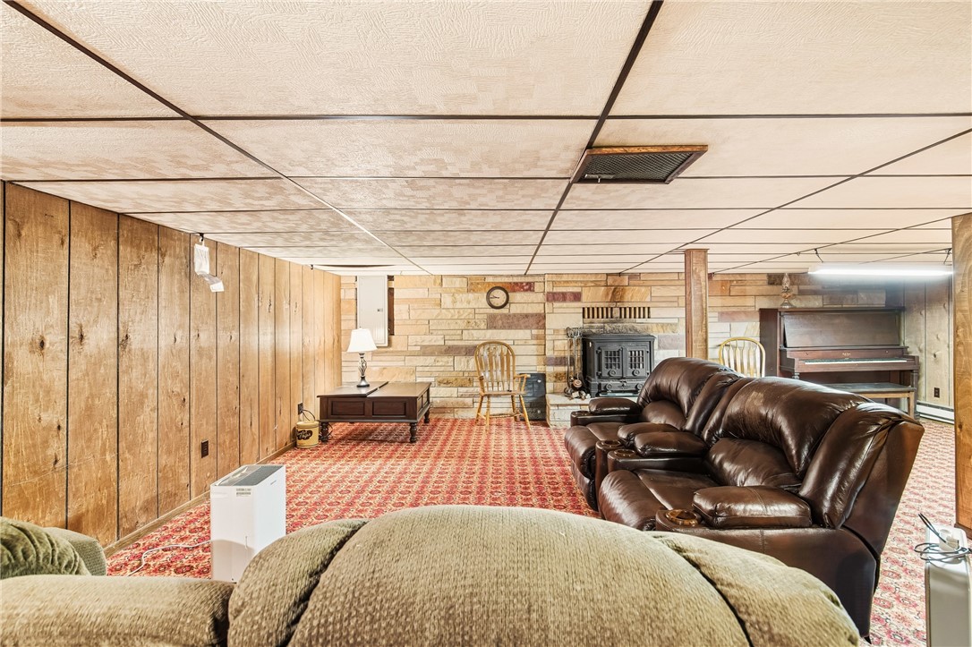 Somerset Twp, Pennsylvania 15541, United States, 3 Bedrooms Bedrooms, ,1 BathroomBathrooms,Residential,Active,231255