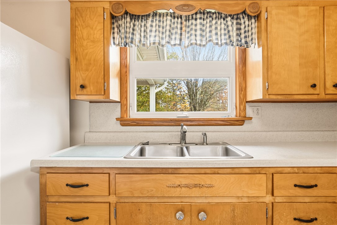 Somerset Twp, Pennsylvania 15541, United States, 3 Bedrooms Bedrooms, ,1 BathroomBathrooms,Residential,Active,231255