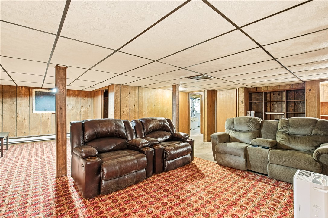 Somerset Twp, Pennsylvania 15541, United States, 3 Bedrooms Bedrooms, ,1 BathroomBathrooms,Residential,Active,231255