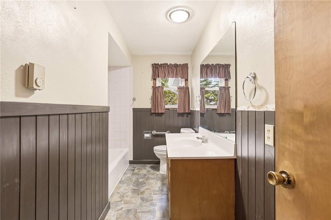 Somerset Twp, Pennsylvania 15541, United States, 3 Bedrooms Bedrooms, ,1 BathroomBathrooms,Residential,Active,231255