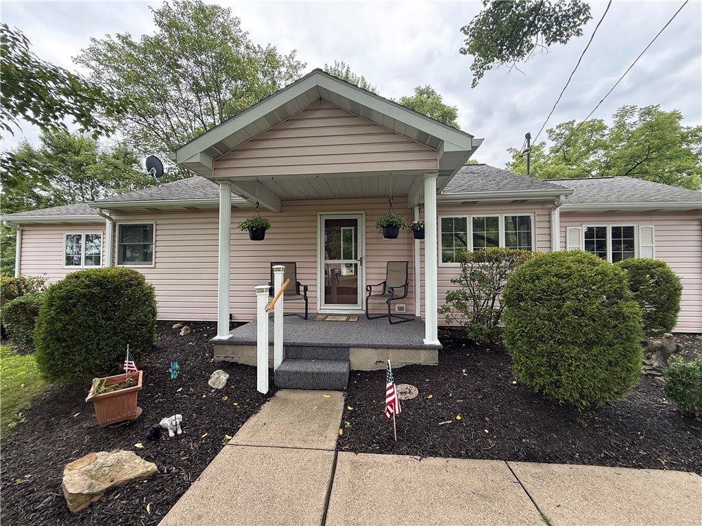 5122 Mccandless Rd